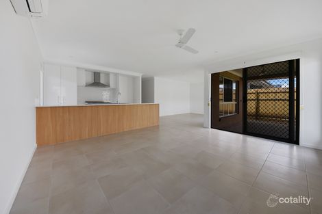 Property photo of 51 Escalade Circuit Pallara QLD 4110