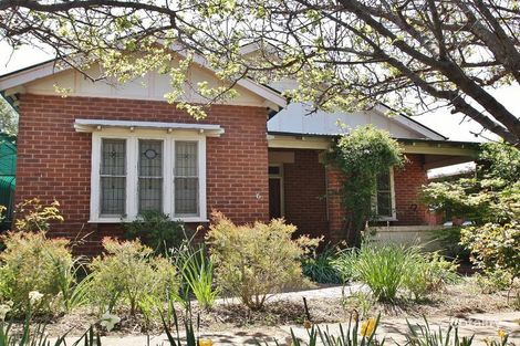 6 Donnelly Ave, Wagga Wagga, NSW 2650
