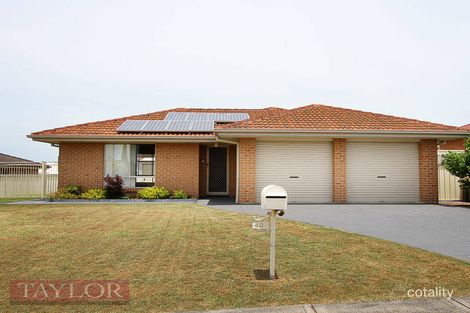 40 Peppertree Cct, Aberglasslyn, NSW 2320