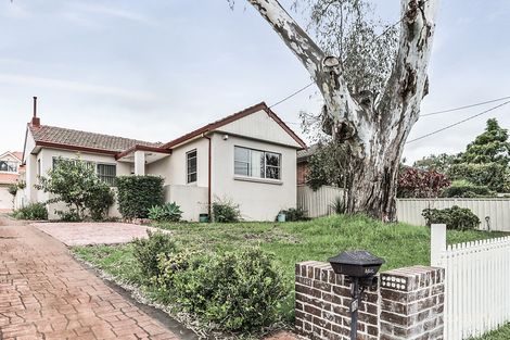 Property photo of 12 Salt Pan Road Peakhurst NSW 2210