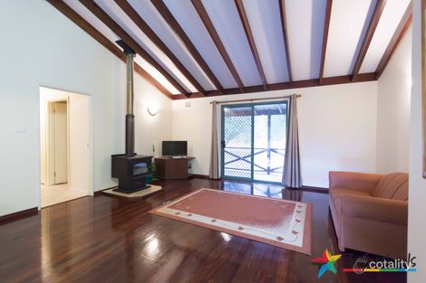 Property photo of 53 Wisteria Drive Quindalup WA 6281