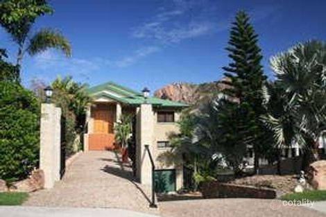 30 Balmoral Dr, Castle Hill, QLD 4810