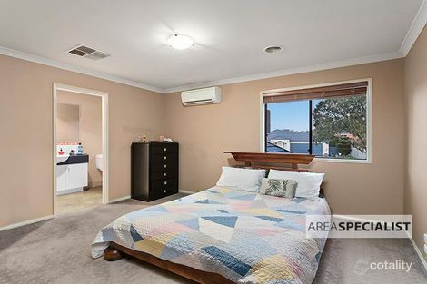 Property photo of 15 Cobbler Grange Lynbrook VIC 3975