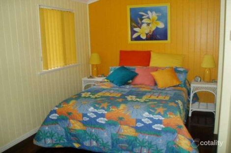 Property photo of 15 Pilot Street Urangan QLD 4655