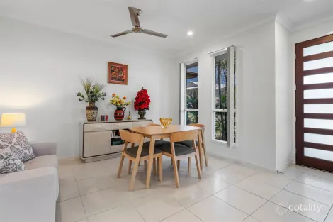 Property photo of 197/299 Napper Road Arundel QLD 4214