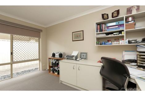 Property photo of 5 Mayfair Place Willetton WA 6155
