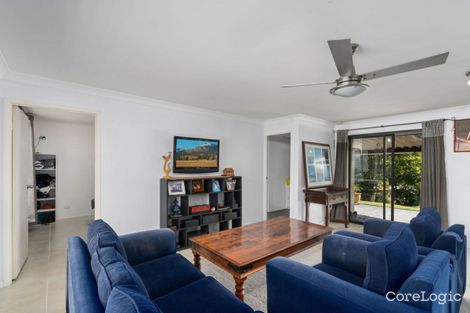 67 Alexander Dr, Highland Park, QLD 4211