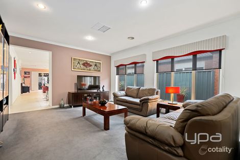 Property photo of 18 St Lukes Road Tarneit VIC 3029