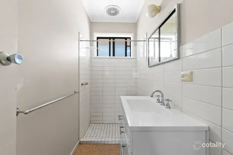 Property photo of 2 Moroney Street Maffra VIC 3860