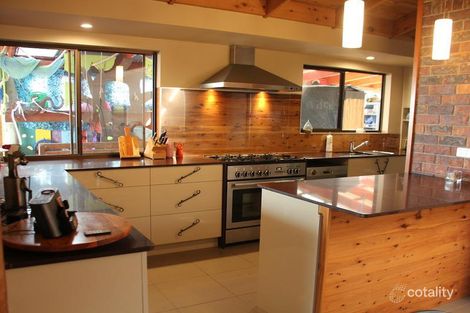 Property photo of 131 Rainbow Crescent Dunwich QLD 4183