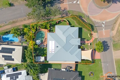 Property photo of 1 Bamboo Crescent Mount Louisa QLD 4814