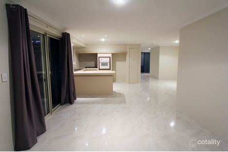 Property photo of 11 Lowana Court Currambine WA 6028