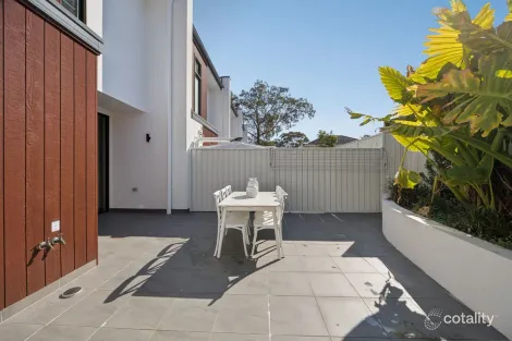 Property photo of 21/1 Jenola Lane Woolooware NSW 2230