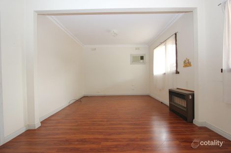 Property photo of 19 Foxton Street St Albans VIC 3021