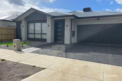 Property photo of 76 Curtin Drive Deanside VIC 3336
