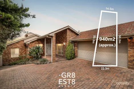 Property photo of 51 Edrington Park Drive Berwick VIC 3806