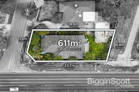 Property photo of 2 Newhaven Road Burwood East VIC 3151