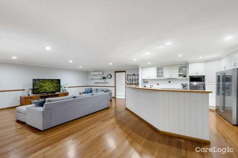 Property photo of 30 Fadden Crescent Middle Ridge QLD 4350