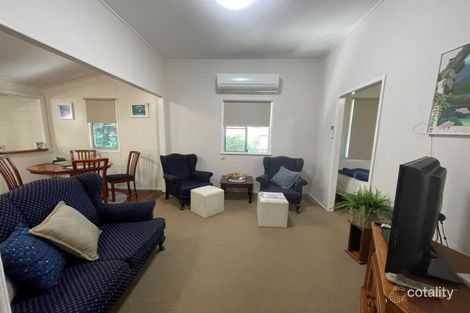Property photo of 7 Limpus Avenue Keppel Sands QLD 4702
