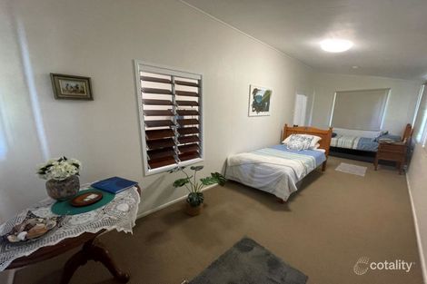 Property photo of 7 Limpus Avenue Keppel Sands QLD 4702