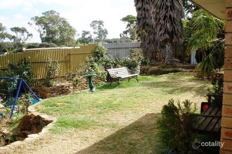 Property photo of 17 Kessell Lane Beldon WA 6027