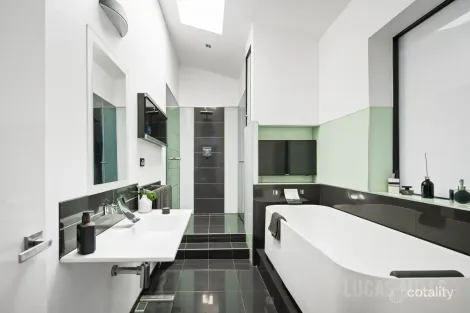 Property photo of 30 Eades Place West Melbourne VIC 3003