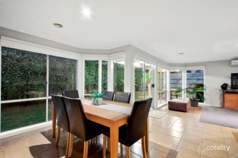 Property photo of 14 Michelle Drive Berwick VIC 3806