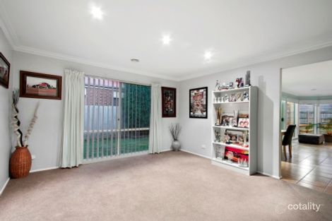 Property photo of 14 Michelle Drive Berwick VIC 3806