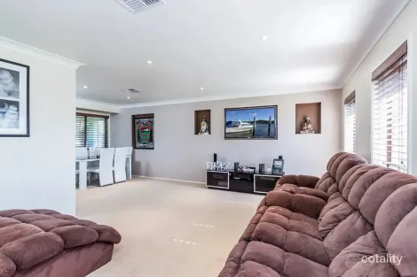 Property photo of 7 Ashford Grove St Clair NSW 2759