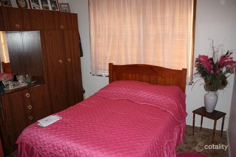 Property photo of 14 Hennessy Street Horsham VIC 3400