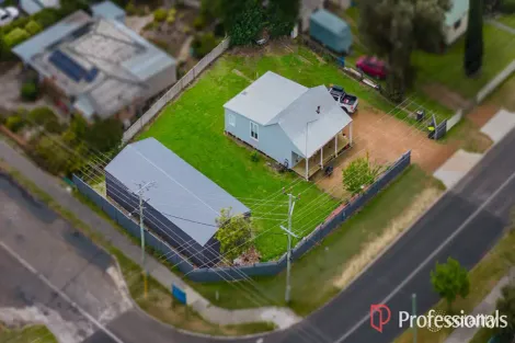 Property photo of 32 Graphite Road Manjimup WA 6258