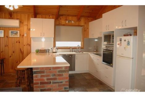 Property photo of 31 Phillip Island Road Cape Woolamai VIC 3925