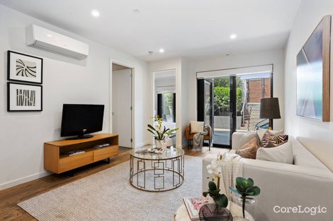 Property photo of 2/25 Nicholson Street Bentleigh VIC 3204