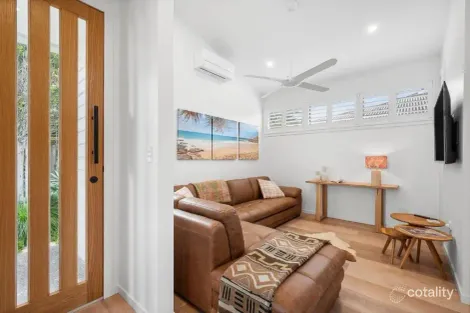 Property photo of 5 Seagull Avenue Coolum Beach QLD 4573