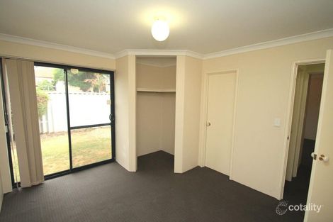 Property photo of 4/28 Holmesdale Road Woodbridge WA 6056