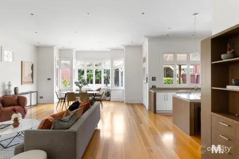 Property photo of 157 Buckley Street Essendon VIC 3040