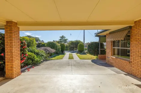 Property photo of 4 Newton Close Paynesville VIC 3880