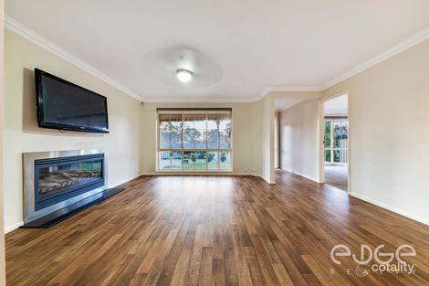 Property photo of 3 Featherstone Place Salisbury Heights SA 5109