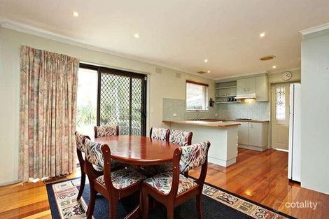 Property photo of 31 Angourie Crescent Taylors Lakes VIC 3038