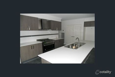Property photo of 2 Benmar Place Lyndhurst VIC 3975