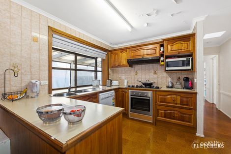 Property photo of 8 Westburn Grove Scoresby VIC 3179