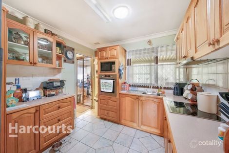 Property photo of 16 Greenoaks Avenue Bradbury NSW 2560