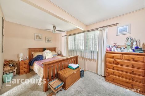 Property photo of 16 Greenoaks Avenue Bradbury NSW 2560