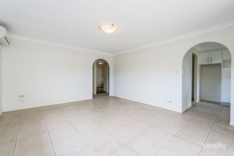 Property photo of 1/34 Nankeen Avenue Paradise Point QLD 4216