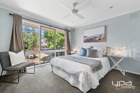 Property photo of 4 Coornong Court Kurunjang VIC 3337