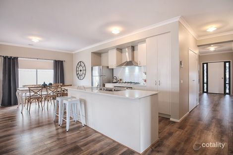 Property photo of 34 Threadneedle Street Attwood VIC 3049