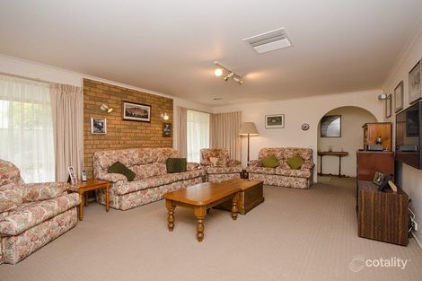 Property photo of 19 Stapleton Court Wodonga VIC 3690