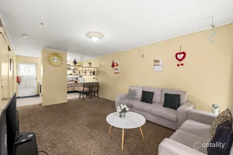 Property photo of 2/46 Hoey Street Kearneys Spring QLD 4350