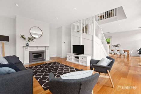 Property photo of 2/366-370 Elgar Road Box Hill VIC 3128