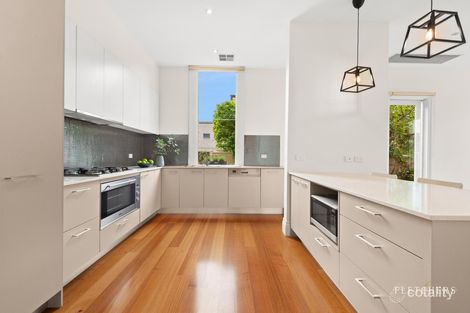 Property photo of 2/366-370 Elgar Road Box Hill VIC 3128